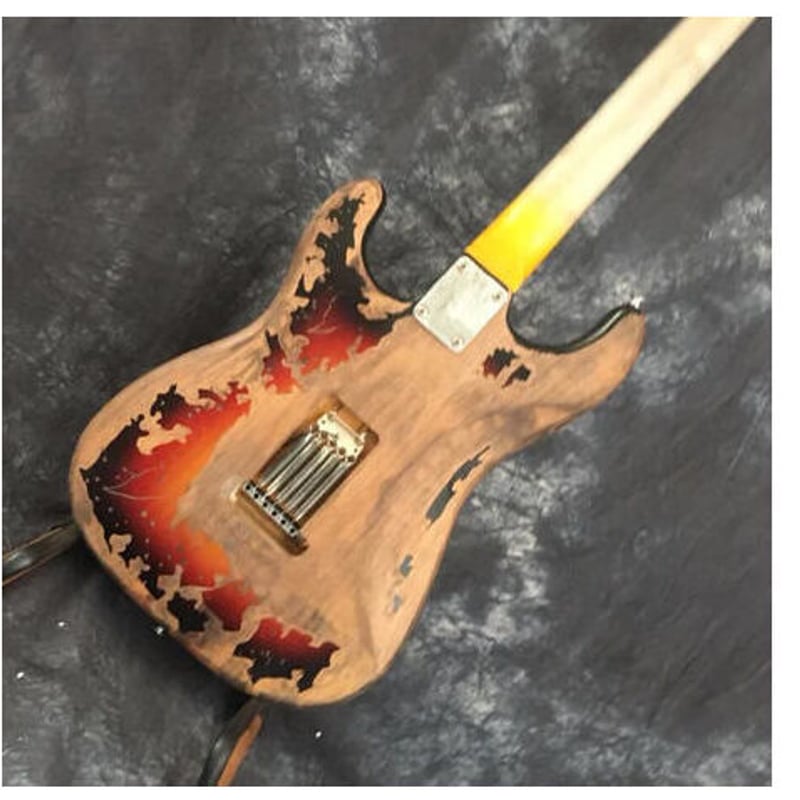 ハンドメイド　エレキギター　レリック レリック加工済 ヴィンテージ風ギター 39インチ 本体のみ