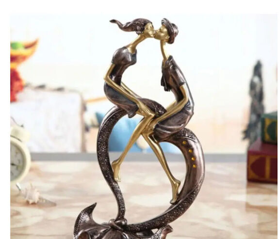 オブジェ】 置物 北欧インテリア 彫刻 ハート カップル キス LOVE 樹脂