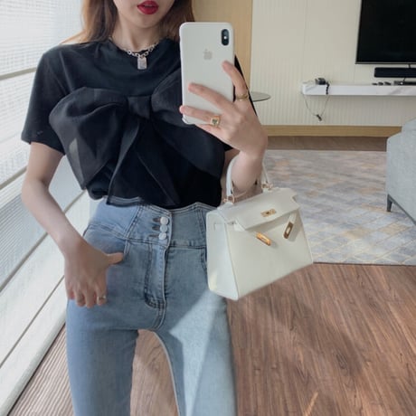 美人度アップ ラウンドネック 半袖 ファッション 蝶々結び  キュート 夏 Tシャツ