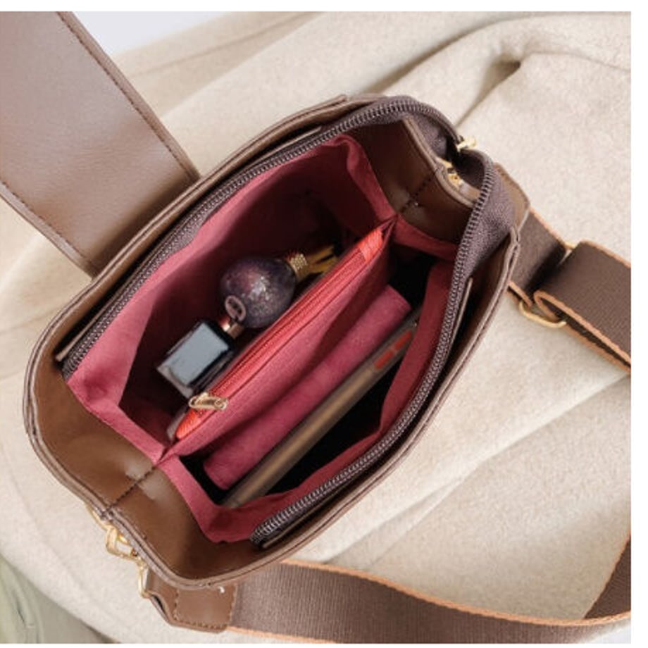60db271cc3289c13f56b53ab
