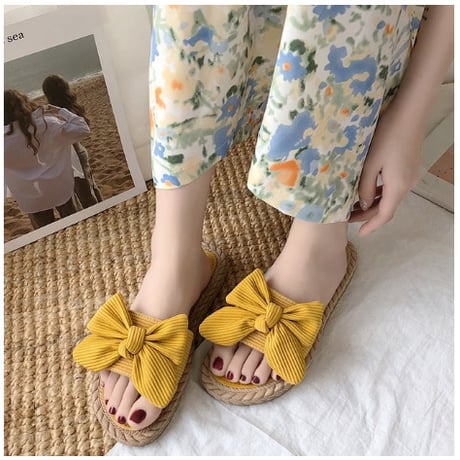【3色展開】ボウタイ 履きやすい サンダル 合わせやすい スリッパ 蝶結び 夏 華やか クラシカル レトロ