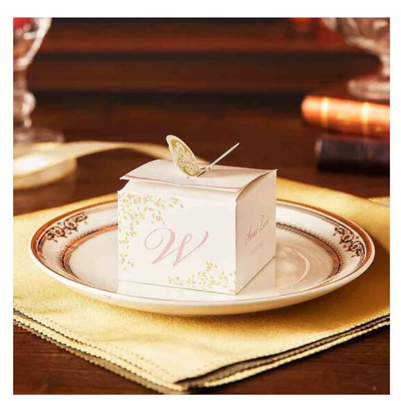 お誕生日や結婚式のプレゼント用に☆クラフトBox ギフトボックス 50個セット おしゃれ紙箱 蝶々 バレンタイン お誕生日
