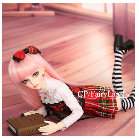 球体関節人形 本体＋眼球＋メイクアップ済み＋ウィッグ＋服＋靴＋靴下