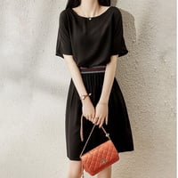 夏 無地 ラウンドネック すっきり  着痩せ ワンピース 大人女子 オフィス  デート パーティー