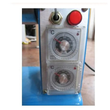 ブーツ伸張器 ストレッチャー 幅出し器 伸張機 ヒーター付