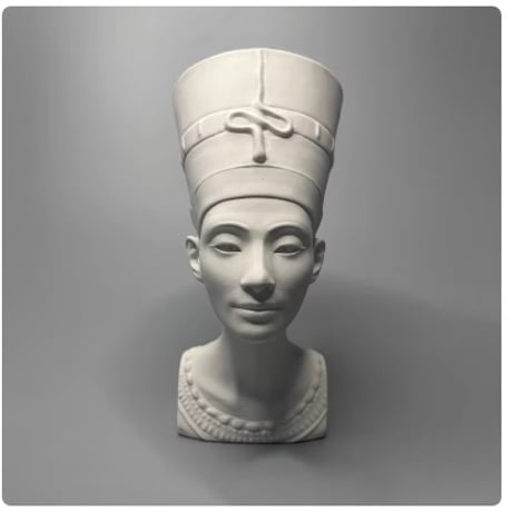 【オブジェ】 置物 王妃 ネフェルティティ 第18王朝 胸像 エジブト 歴史 Nefertiti  5ピアストル ベルリン博物館