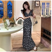 Vネック フリル 花柄 ワンピース 大人コーデ 夏 デート 甘すぎない CP-396