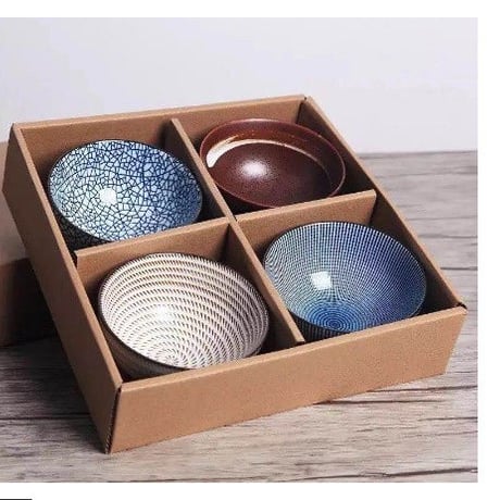 4個セット 高級 和風 セラミック  4.5 インチ 300 ミリリットル 磁器  茶碗