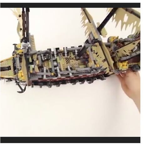 レゴ互換 パイレーツオブカリビアン サイレント・メアリー号 71042 LEGO風 ミニフィグ付き 海賊船 ブロックセット 2294ピース