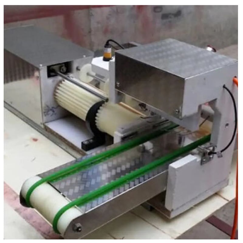 ケバブグリル 1.5 kw 1600個/ h全自動肉ケバブ串焼機 1時間で ケバブグリル 1.5 kw 1600個/ h全自動肉ケバブ串焼機 1時間で