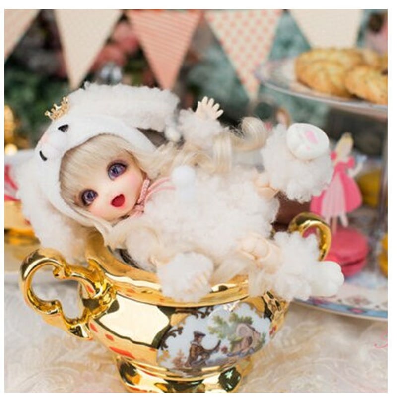 球体関節人形 BJD 1/8 フルセット 本体＋眼球＋服＋靴＋ウィッグ＋