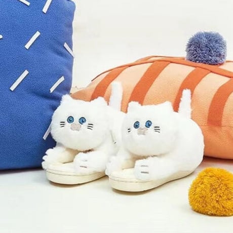 猫モチーフ ルームスリッパ｜ふわふわ・あったか・かわいい猫型スリッパ 室内用 レディース/メンズ