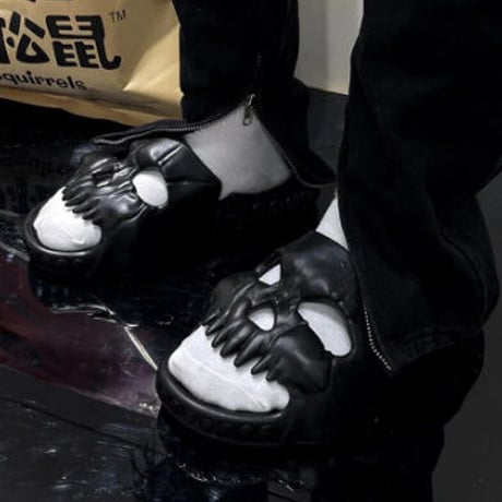 【2色展開】 ドクロ サンダル ホワイト ブラック スカル ゴシック ユニセックス パンク カジュアル ストリート 目立つ