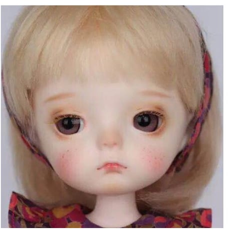 【あどけない 幼い表情】 BJD 球体関節人形 1/8 本体＋眼球 メイクアップ済み 小さい女の子 カスタムドール ロリータ 美少女 【選べる3色】