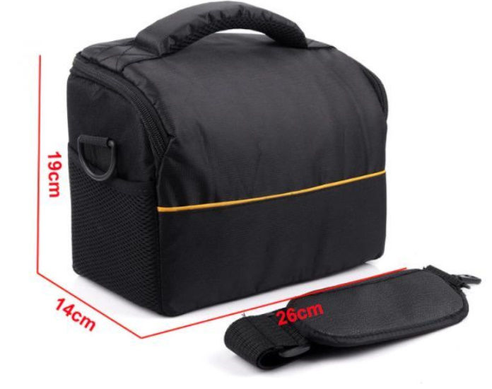 ⭐️新品カメラバッグ付⭐️❤️一眼レフデビューに最適❤️ニコン D70s ❤️ ⭐️新品カメラバッグ付き⭐️❤️一眼レフデビューに最適