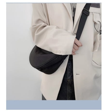 クレッセント キャンバス ボディバッグ  【4色展開】