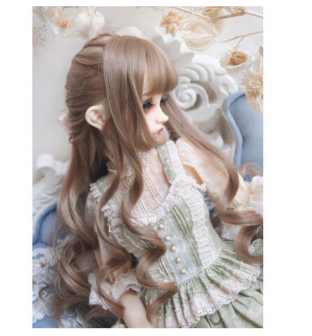 ウォルドルフ人形　☆カーリーヘアーの女の子 ♡30cmの女の子♡ウォルドルフ人形♡抱き人形