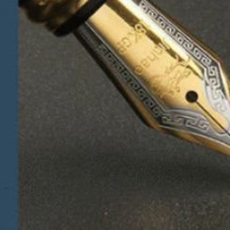 マーブル模様 万年筆 F585 ハイタイド新作ステーショナリー「アタシェ」“角度によって表情が