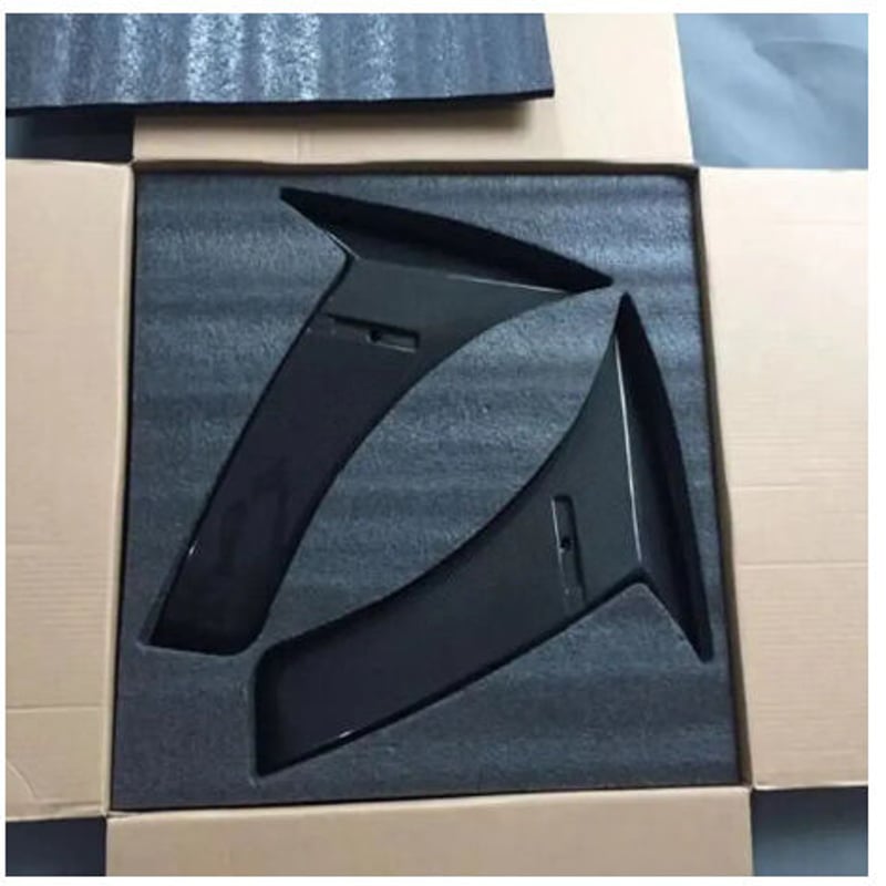 ベンツ Sクラス W222 ブラバススタイル サイドフェンダーエアロ