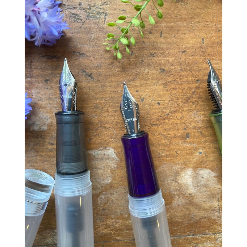 藍濃道具屋×OPUS88 日暈コレクション 万年筆 紺 EF ＆ インク 湧泉