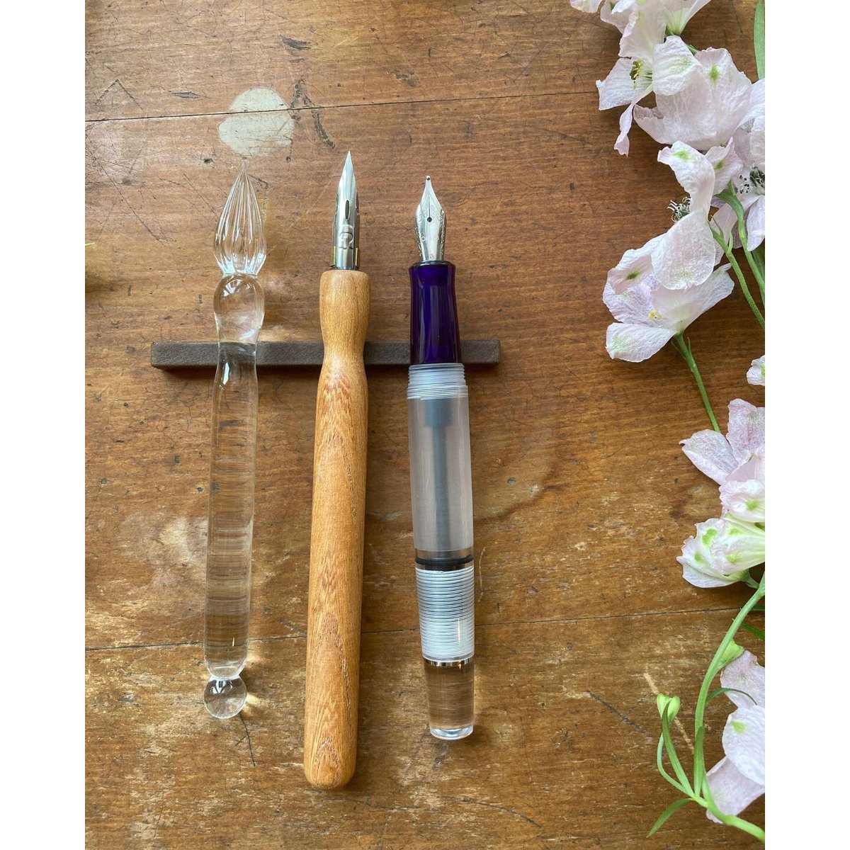 【新品・未使用】SHINARI　シナリ　革製 インク＆ペントレイ 未使用】SHINARI シナリ 革製 インク＆ペントレイ 未使用