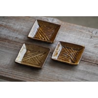 【宮野さとみ】small square dish