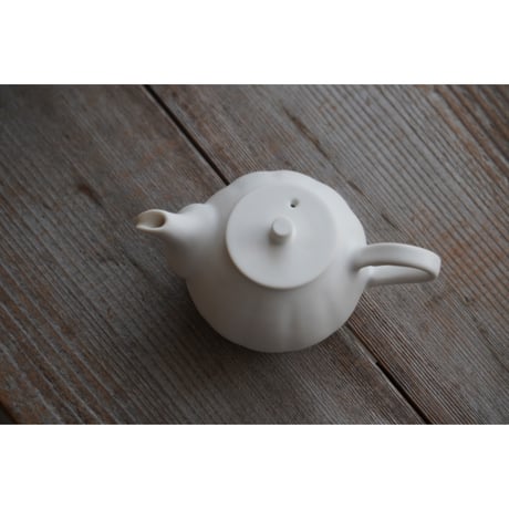 【藤村佳澄】茶壺