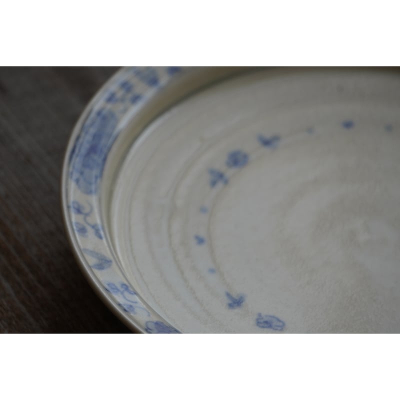 鈴木まどか】安南菊割七寸リム皿 | Kinilu STORE