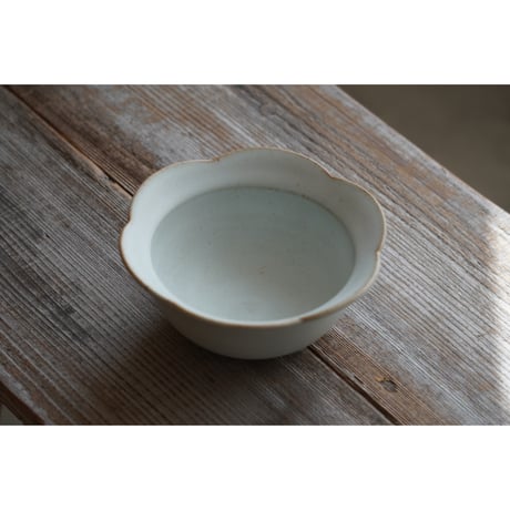 【中林範夫】4寸リム花小鉢 白/青