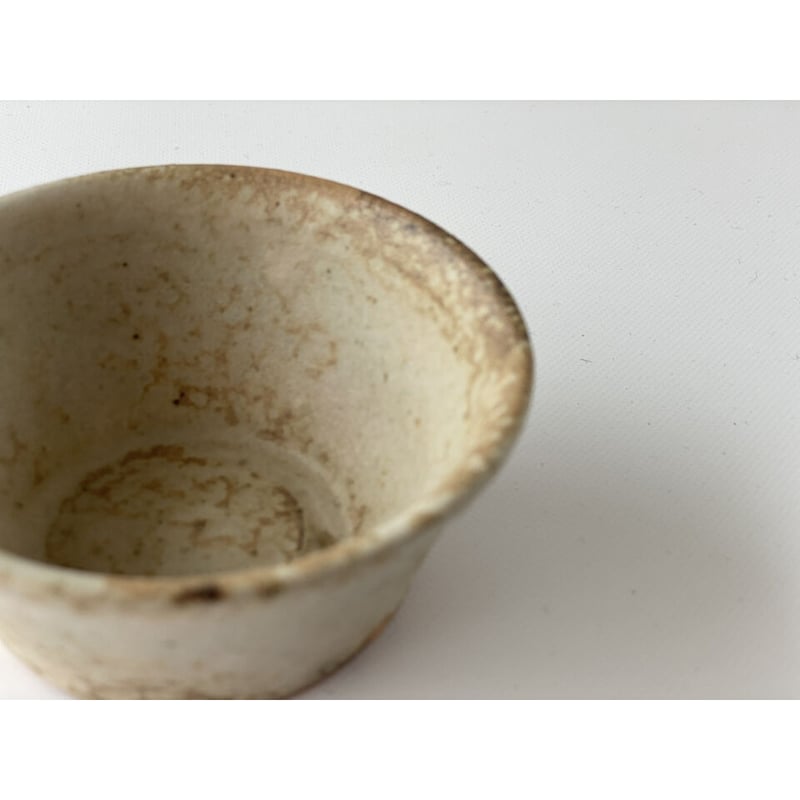 遠藤素子 遠藤素子】ミニそば猪口 粉引／鉄釉 | Kinilu STORE