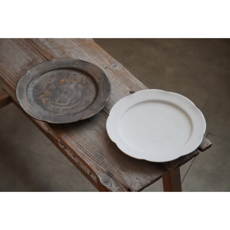 【藤村佳澄】花型七寸切込皿