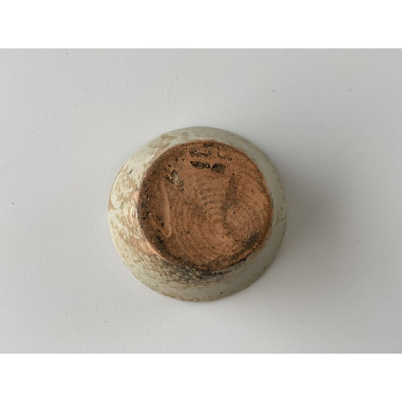 遠藤素子】ミニそば猪口 粉引／鉄釉 | Kinilu STORE