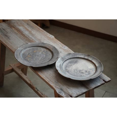 【藤村佳澄】花型七寸切込皿