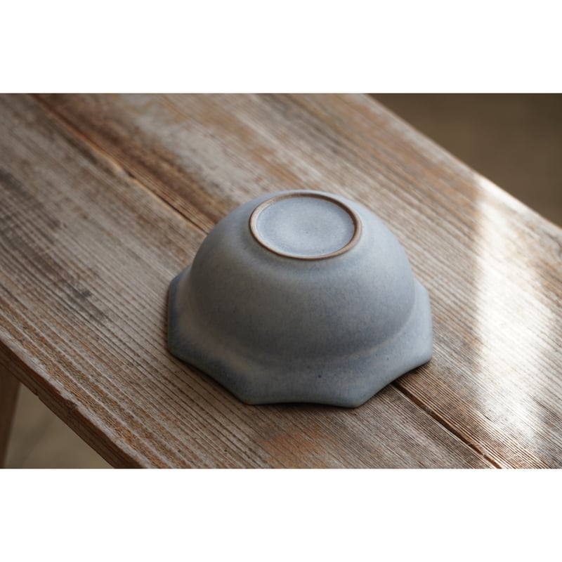 中林範夫】4寸8角リム小鉢 白/青 | Kinilu STORE