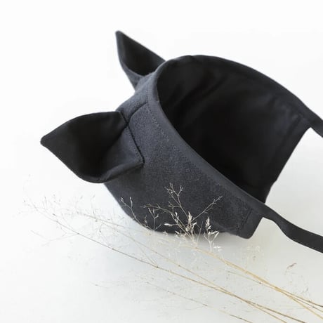 Briar Baby  BLACK CAT BONNET COTTON-LINED