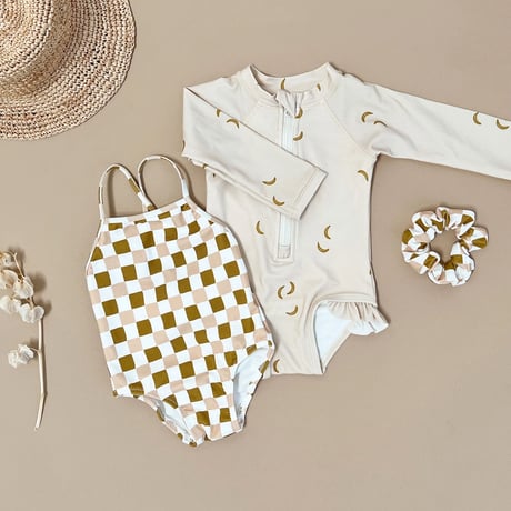 Rylee + Cru　RASH GUARD ONE PIECE - BANANAS