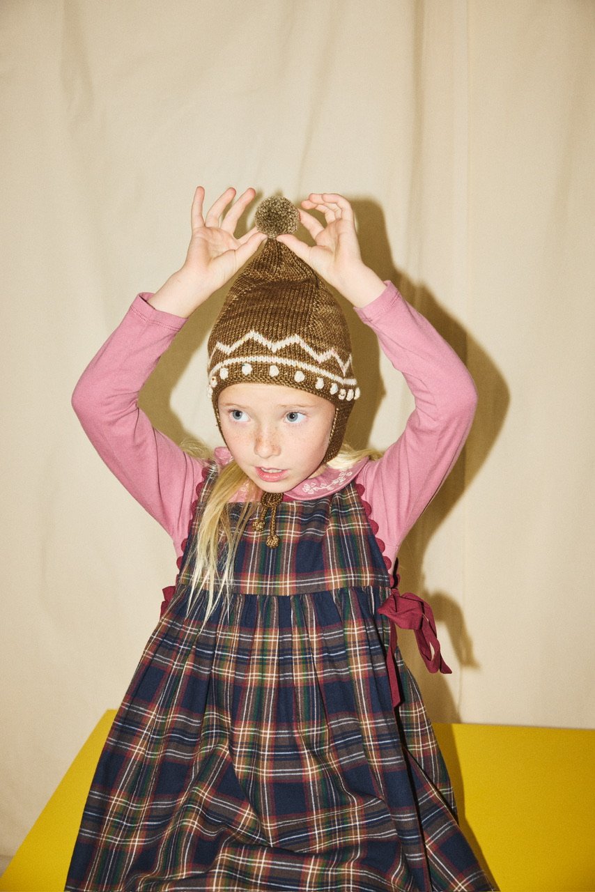 Misha & Puff Zig Zag Pointy Peak Hat - Nutshell