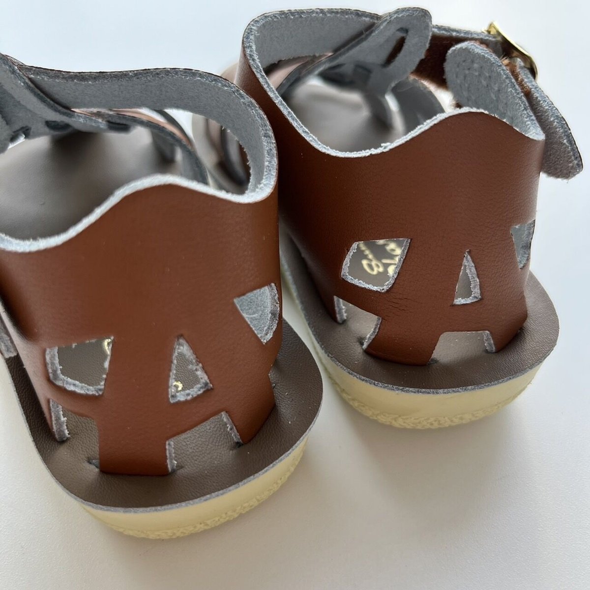 Salt Water Sandals Shark - tan US 5-12 | Baby S