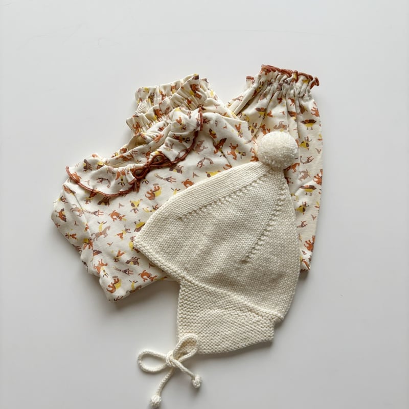 帽子 Misha & Puff Pointy peak hat 2-4y fig Misha & Puff Pointy peak hat 2-4y fig