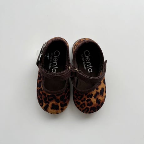 惹き鉄となるヒールパンプスscarlet bullet.ver hazama