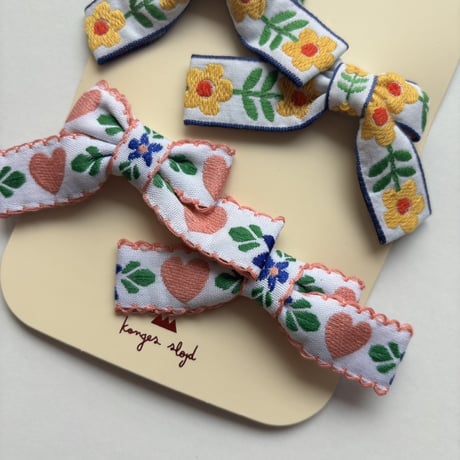 Konges Sløjd　4 PACK BOW HAIR CLIPS