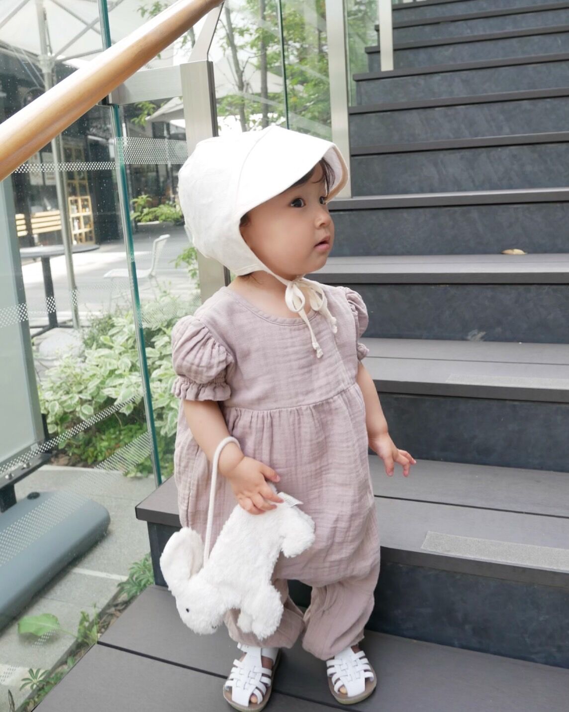 Briar baby ブライアーベビー　ポンポンボンネット　未使用　スタイセット Briar baby ブライアーベビー ポンポンボンネット 未使用 スタイ