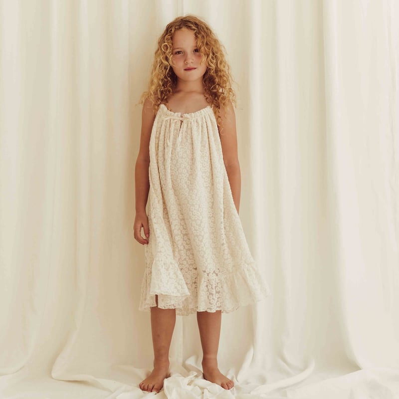 ワンピース LiiLU folk apron 6y ワンピース LiiLU folk apron 6y