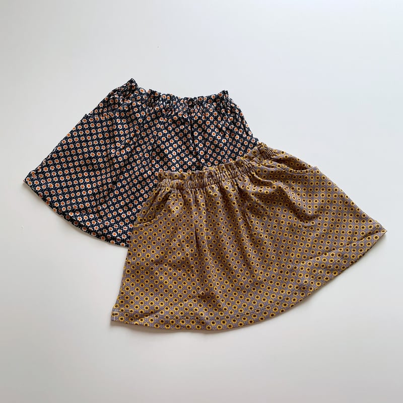 Misha & Puff Sadie Skirt - Pewter Flower Dot | Misha & Puff Sadie Skirt - Pewter Flower Dot |