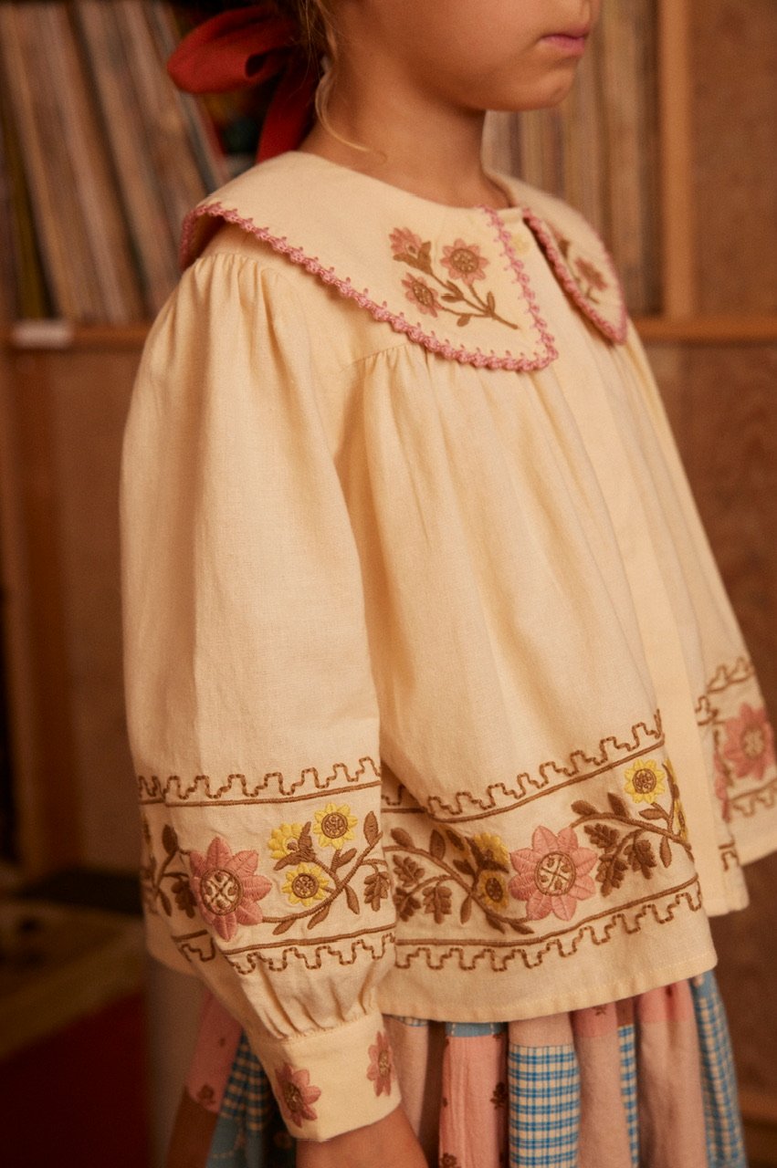 Apolina CARLOTTA EMBROIDERED BLOUSE - CASHEW |