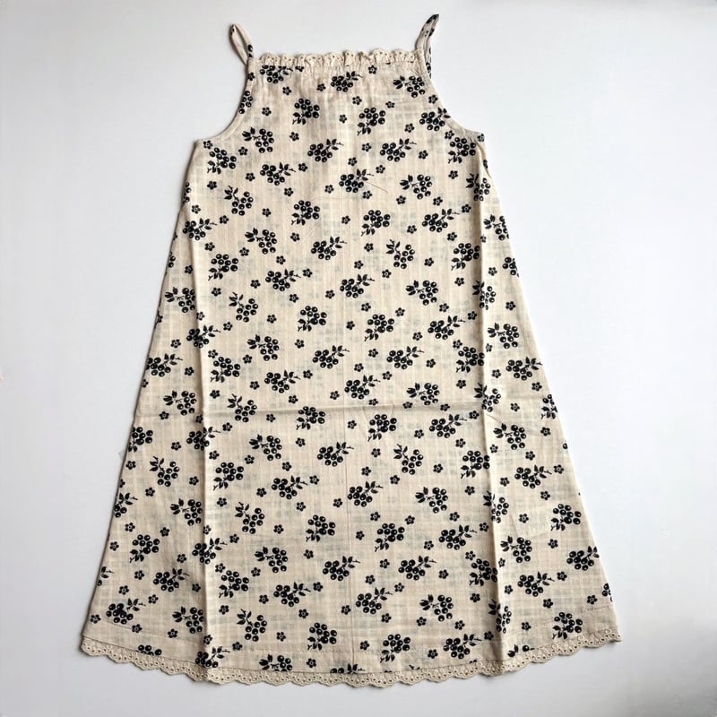 CARAMEL HYSSOP DRESS BERRY BUD