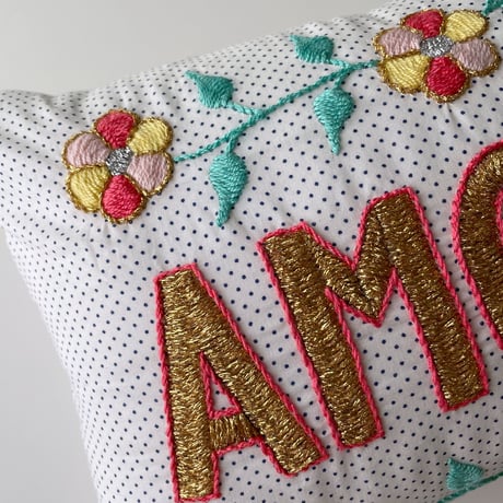 Mini embroidered cushion AMOUR - dot