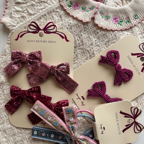 Konges Sløjd 　2 PACK PEARLY BOW HAIR CLIPS