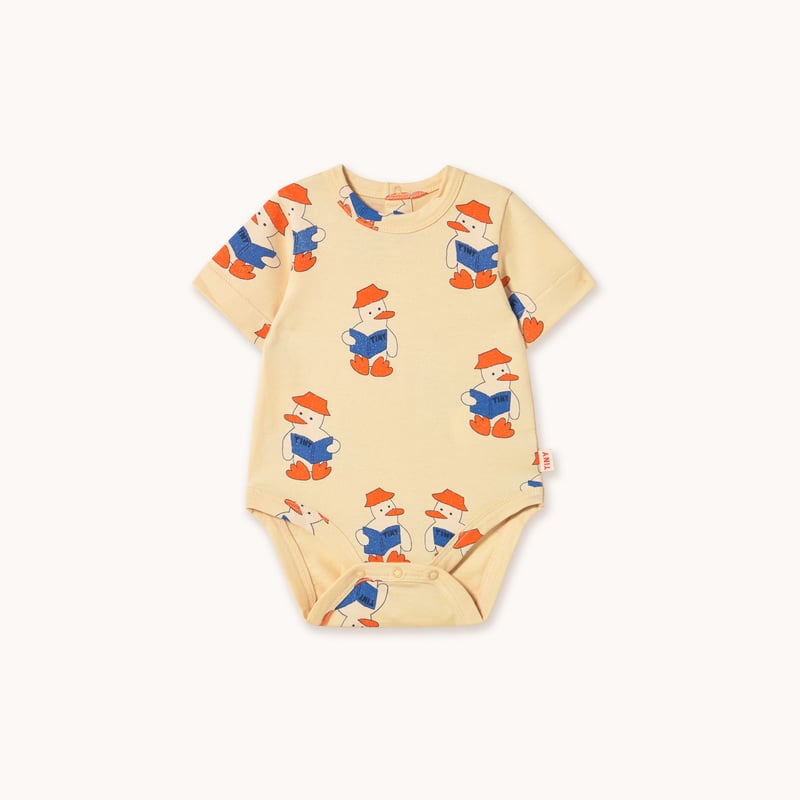 新品 tiny cottons タイニーコットンズ 12M ステッカー付き tiny cottons READERS BODY - vanilla | Baby S