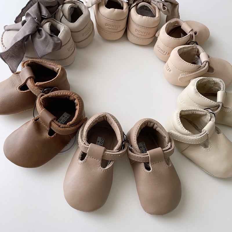 donsje靴　donsje  ドンシェ　ベビーサンダル Donsje】Duni Sky Sandals | Bee | RIRIBELL